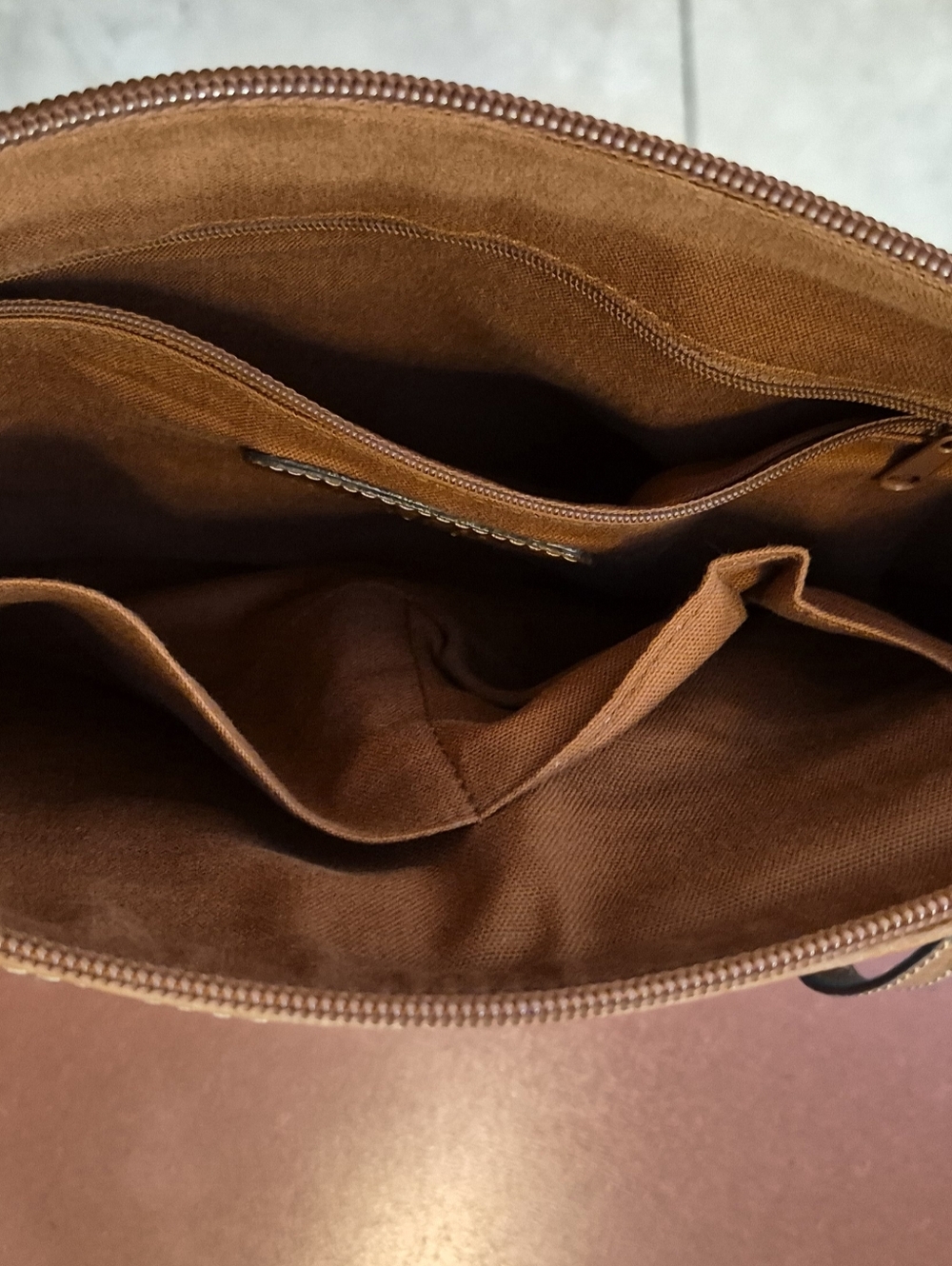 FOSSIL CANVAS AND LEATHER CROSSBODY BAG FROM KEY-PER COLLECTIONS; NWT - Picture 5 of 10